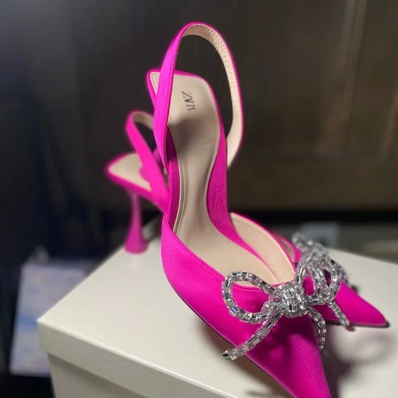 Zara Fuchsia Heels with Sparkling Bow - Picture 5 of 9